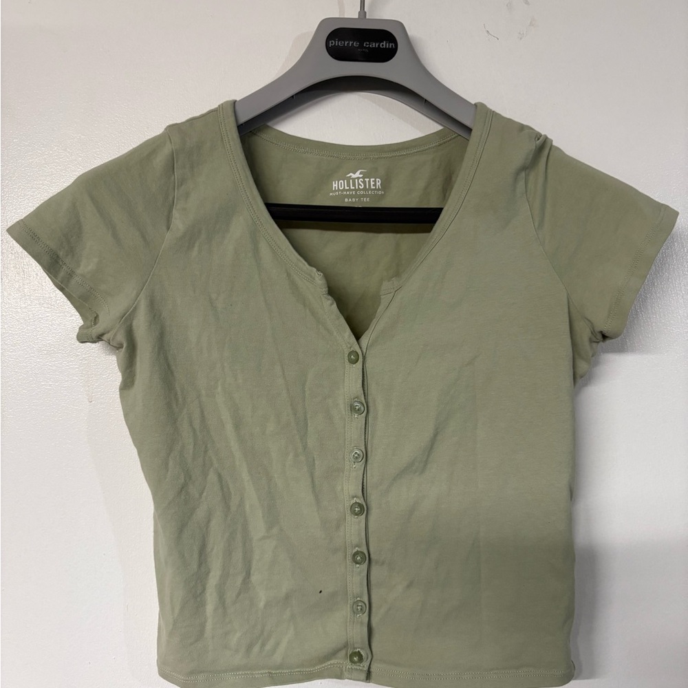 Hollister Women's Olive Button-Down Shirt
